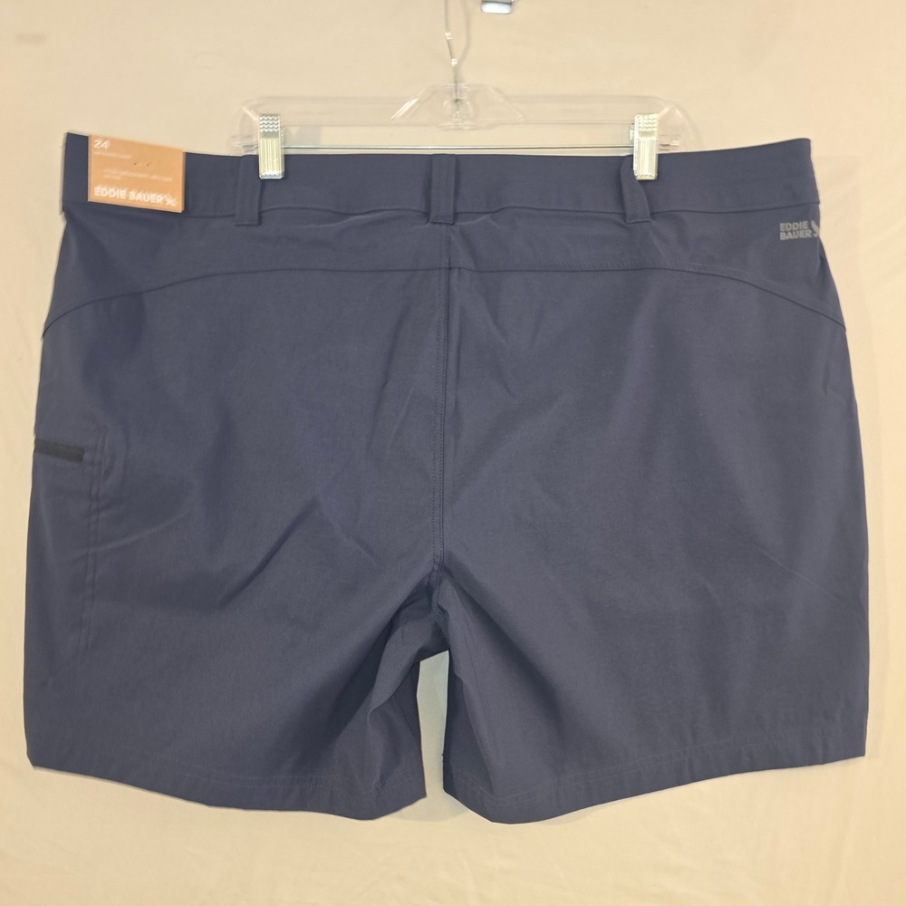 Eddie Bauer Rainier Short 24W Womens Navy Blue Stretch Hiking Outdoor UPF 50+ - Picture 6 of 10